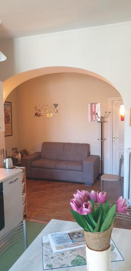 Casa Tua A Porta Maggiore Рим Екстериор снимка